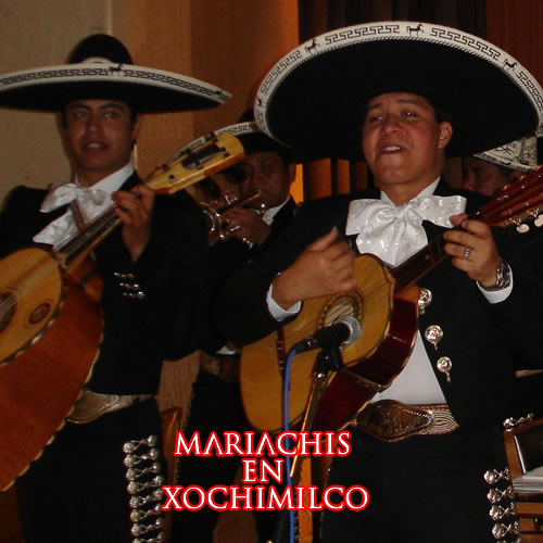 mariachis en Xochimilco